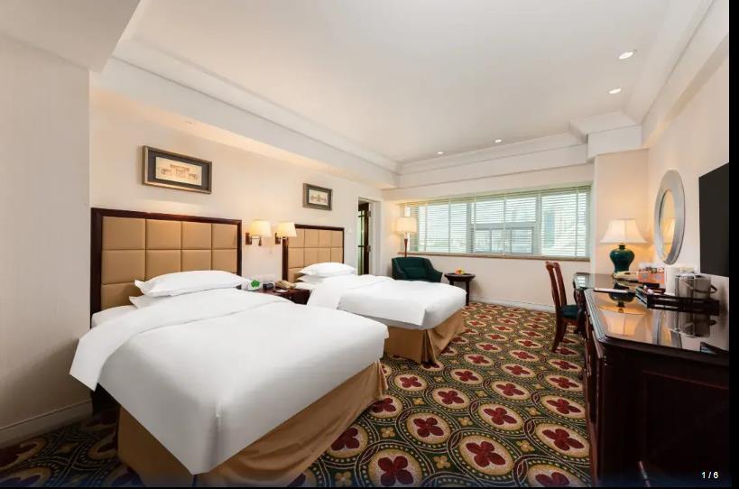 Ramada Plaza Optics Valley Hotel Wuhan Zewnętrze zdjęcie
