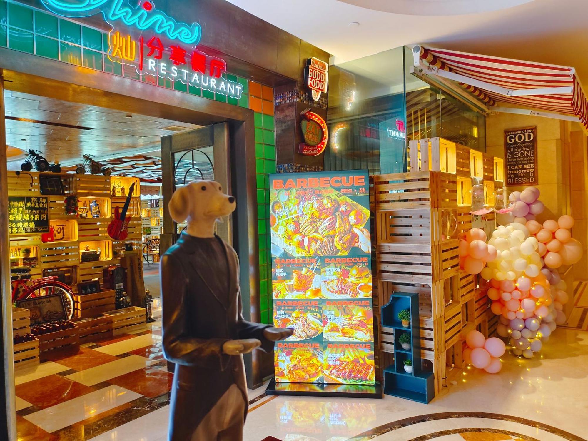 Ramada Plaza Optics Valley Hotel Wuhan Zewnętrze zdjęcie