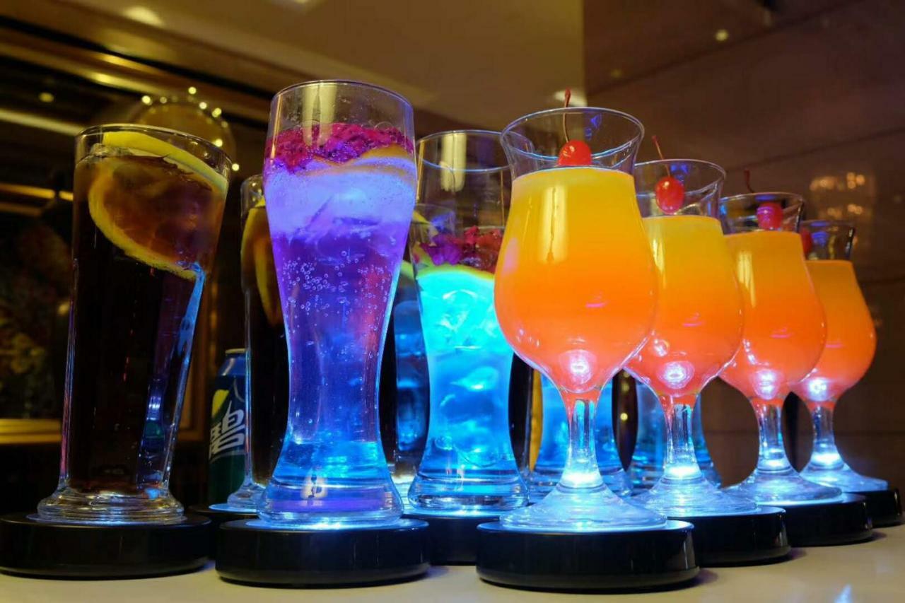 Ramada Plaza Optics Valley Hotel Wuhan Zewnętrze zdjęcie