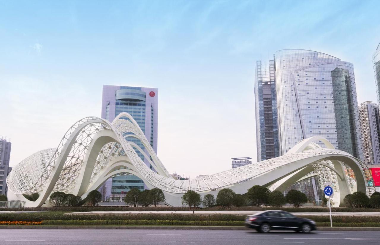 Ramada Plaza Optics Valley Hotel Wuhan Zewnętrze zdjęcie
